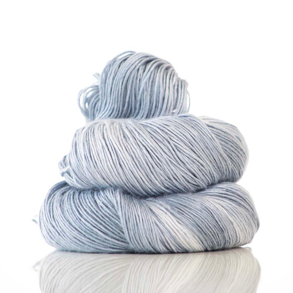 Blue-Gray Gnatcatcher 'PEARLESCENT' FINGERING - Limited Edition