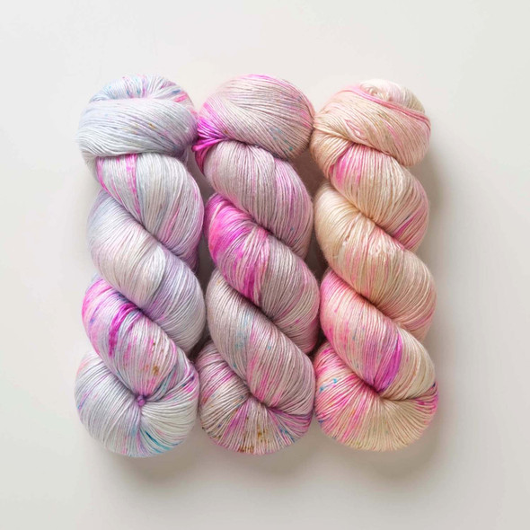 Campion Hues 'PEARLESCENT' FINGERING KIT