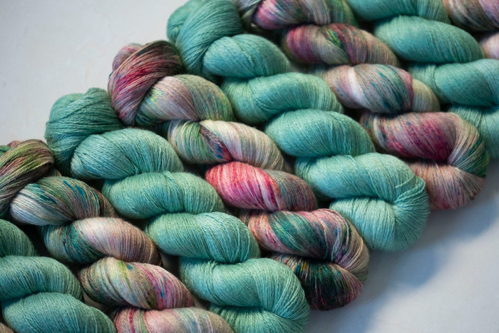 Oopsy Bull 'YAK SILK' LACE