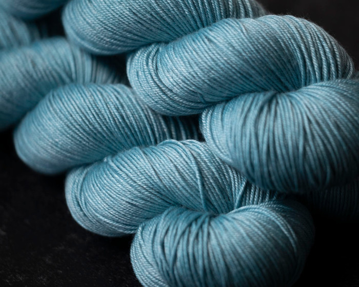Alluring Aquamarine 'CREMA' SOCK - Birthstones Reimagined